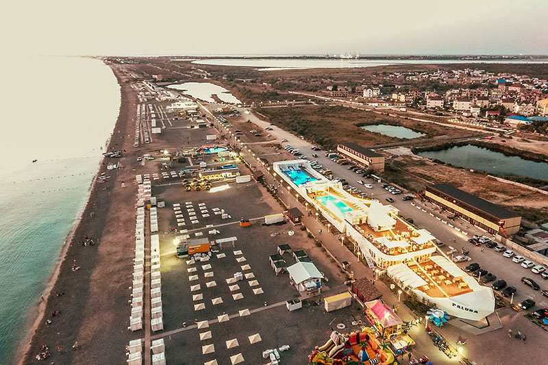 Пляж в Новофедоровке - Вилла Магия